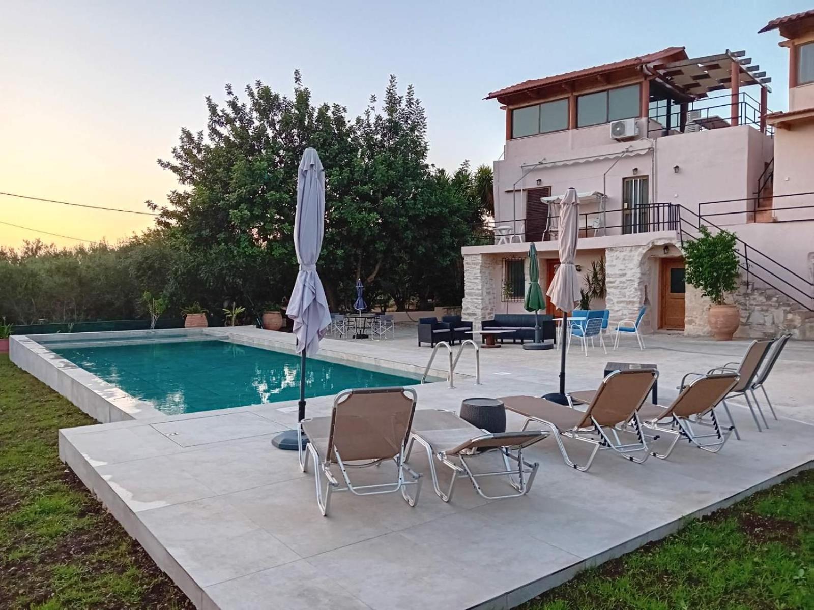 Raphael Evangellos Villa Gavalochori Exterior photo
